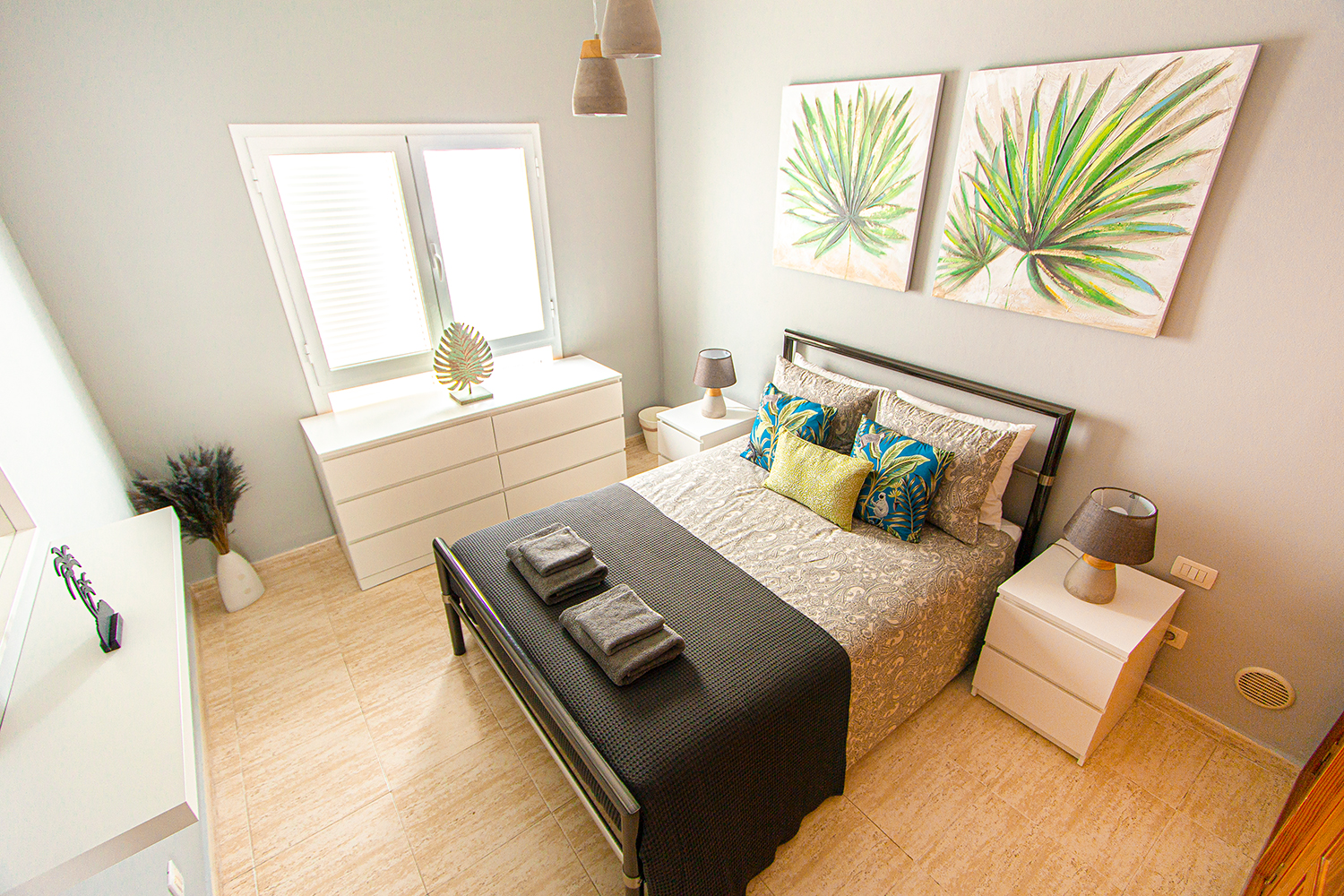 bedroom1-1500px